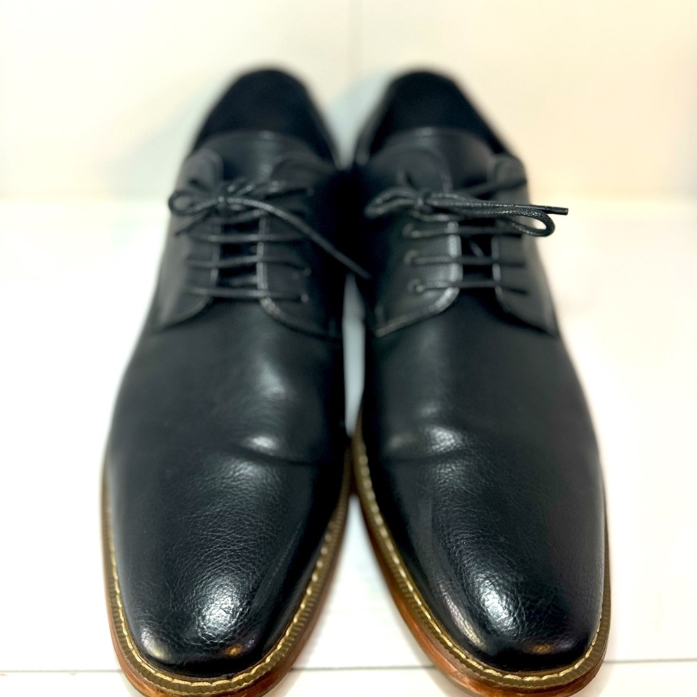 Van Heusen Men’s Leather Shoes